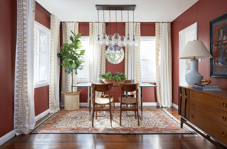 2019 Color of the Year Spice of Life dining room